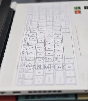 New Laptop HP Victus 16 16GB AMD Ryzen 7 SSD 1T