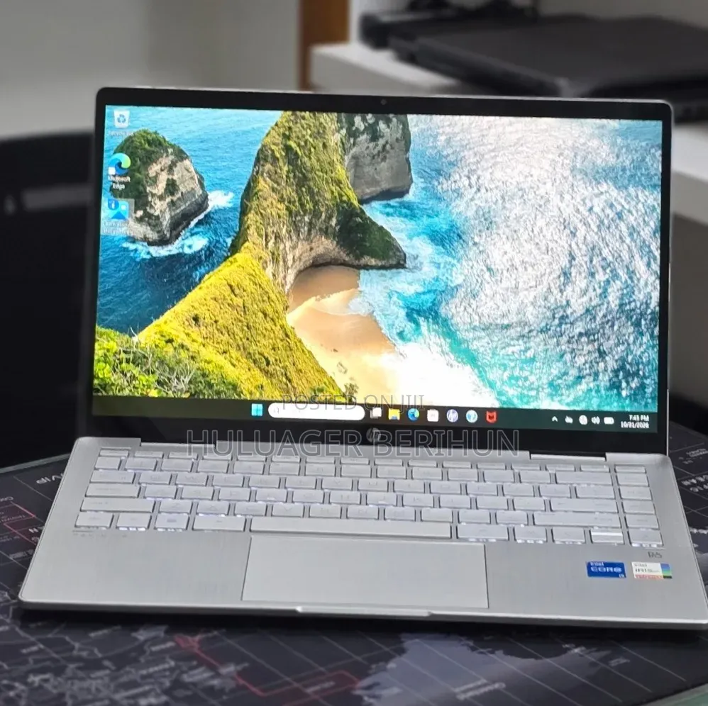 New Laptop HP Pavilion 14 8GB Intel Core i5 SSD 512GB
