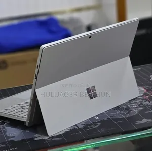 New Laptop Microsoft Surface Pro 7 16GB Intel Core i5 SSD 256GB