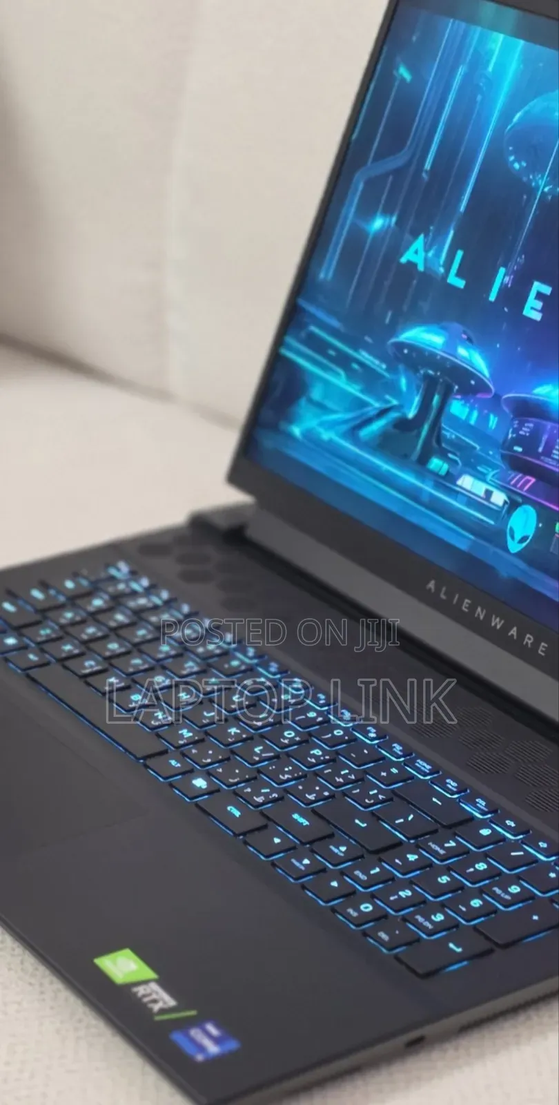 New Laptop Dell Alienware Aurora 16 32GB Intel Core i9 SSD 2T