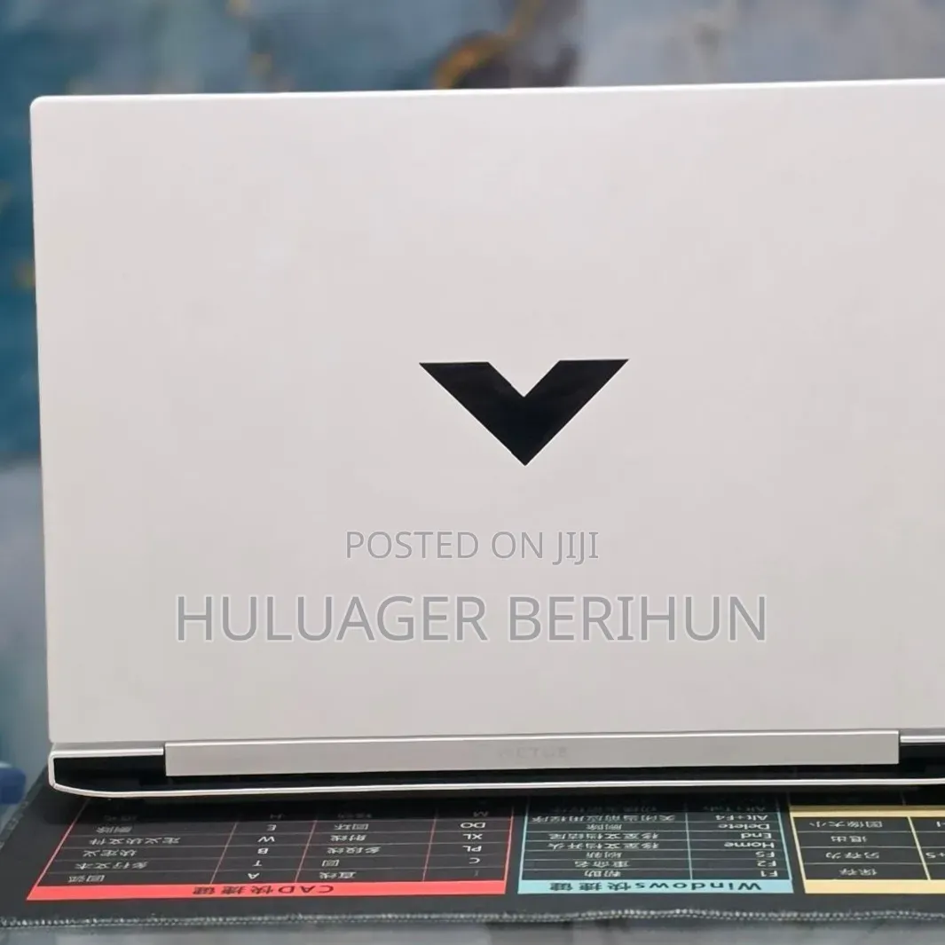New Laptop HP Victus 16 16GB AMD Ryzen 7 SSD 1T