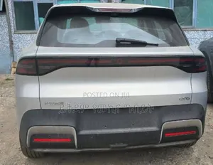 New Changan Nevo Q07 2026 Silver