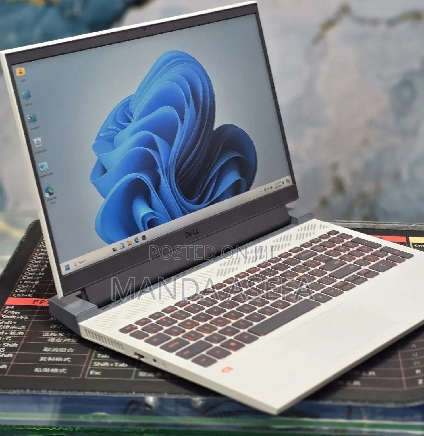 New Laptop Dell 16GB AMD Ryzen 7 SSD 512GB