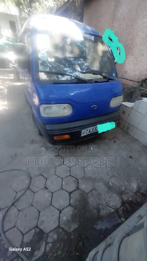 Daewoo Espero 2000 Blue