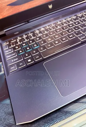 New Laptop Acer Predator Helios Neo 16 16GB Intel Core i7 SSD 512GB