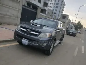 Toyota Hilux 2008 Black