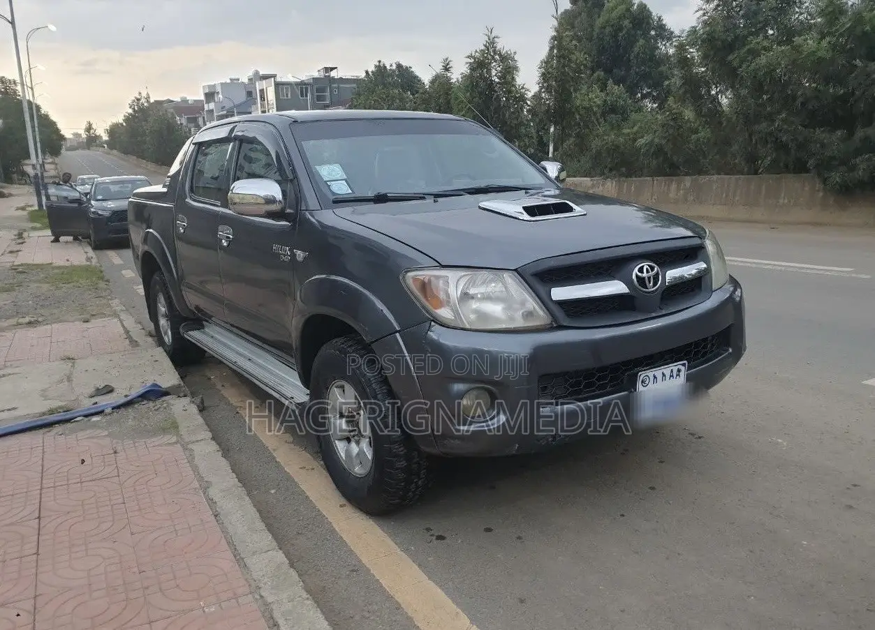 Toyota Hilux 2008 Black