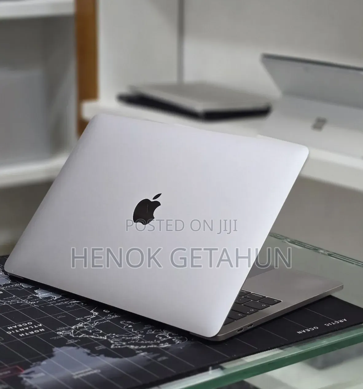 New Laptop Apple MacBook Pro 2020 32GB Intel Core i7 SSD 1T