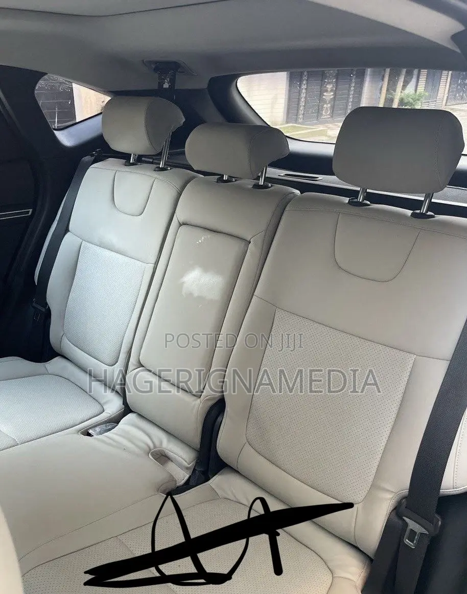 Hyundai Tucson 2022 Gray