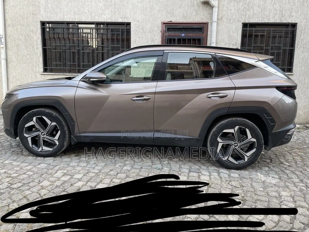 Hyundai Tucson 2022 Gray