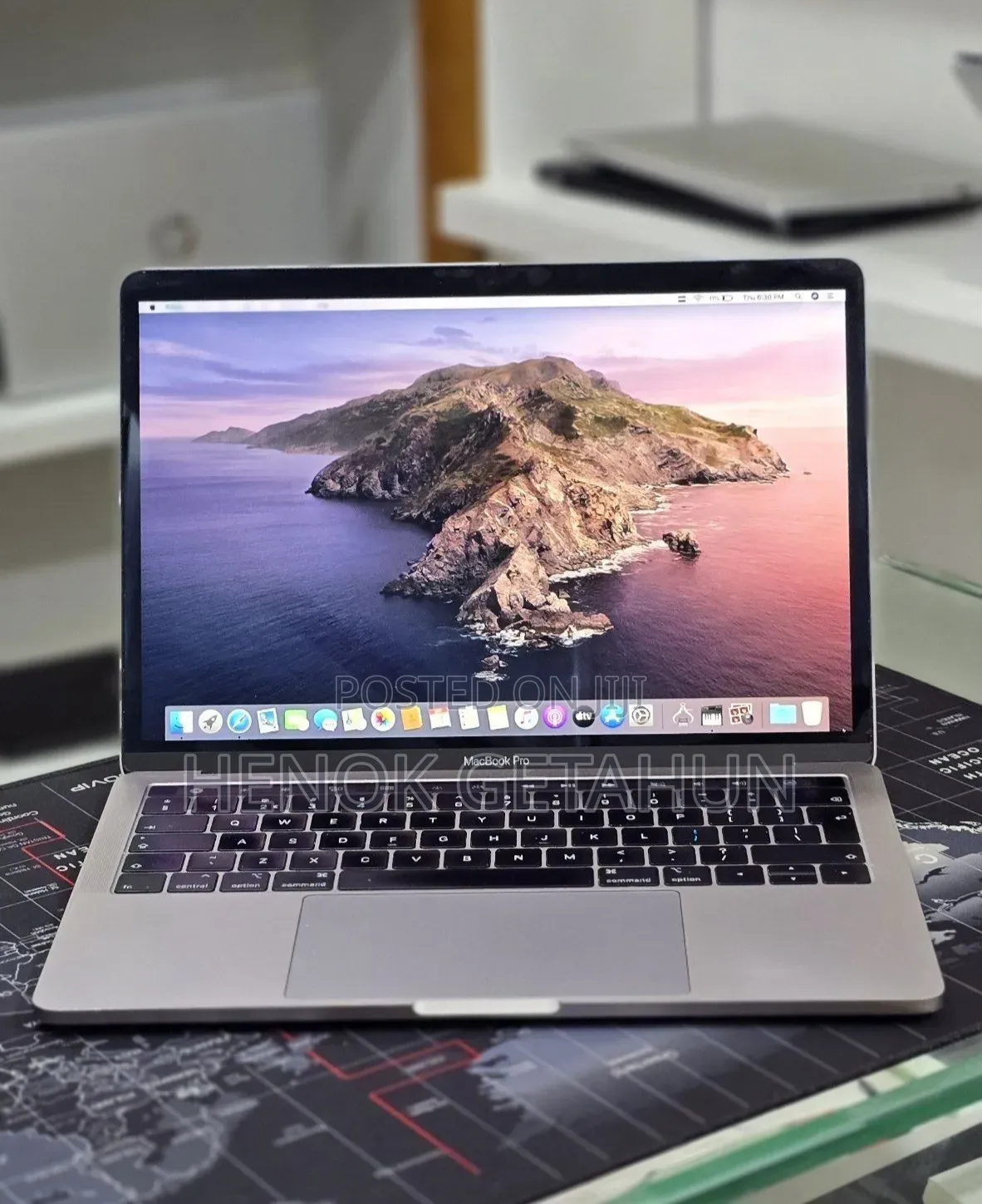 New Laptop Apple MacBook Pro 2020 32GB Intel Core i7 SSD 1T