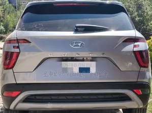 Hyundai Creta 2023 Silver