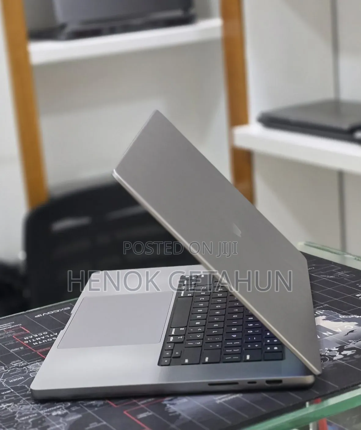 New Laptop Apple MacBook Pro 2021 M1 16GB Apple M1 Pro SSD 512GB