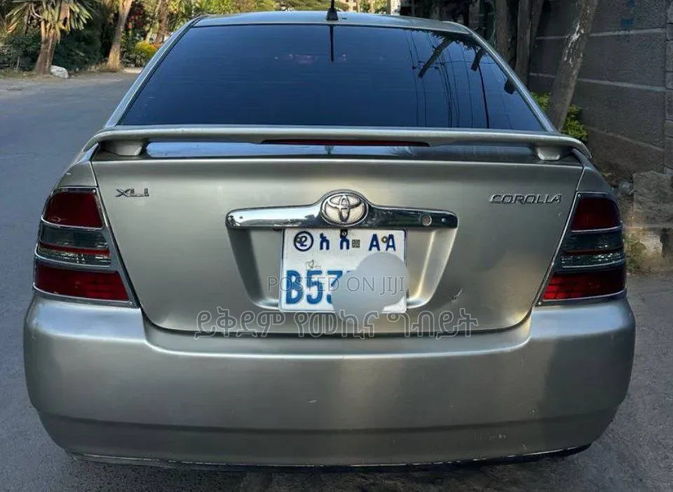 Toyota Corolla 2003 Silver
