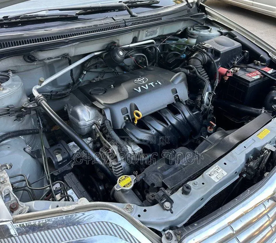 Toyota Corolla 2003 Silver