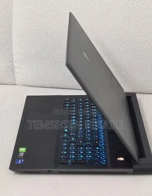 New Laptop Alienware M18 R2 32GB Intel Core i9 SSD 2T
