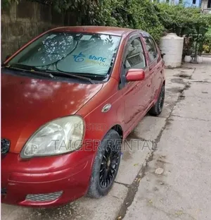 Toyota Vitz Rent