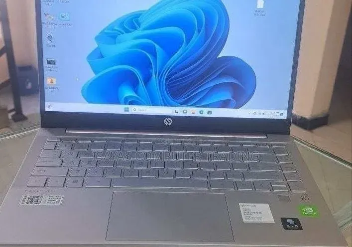 New Laptop HP Pavilion 14 16GB Intel Core i5 SSD 512GB