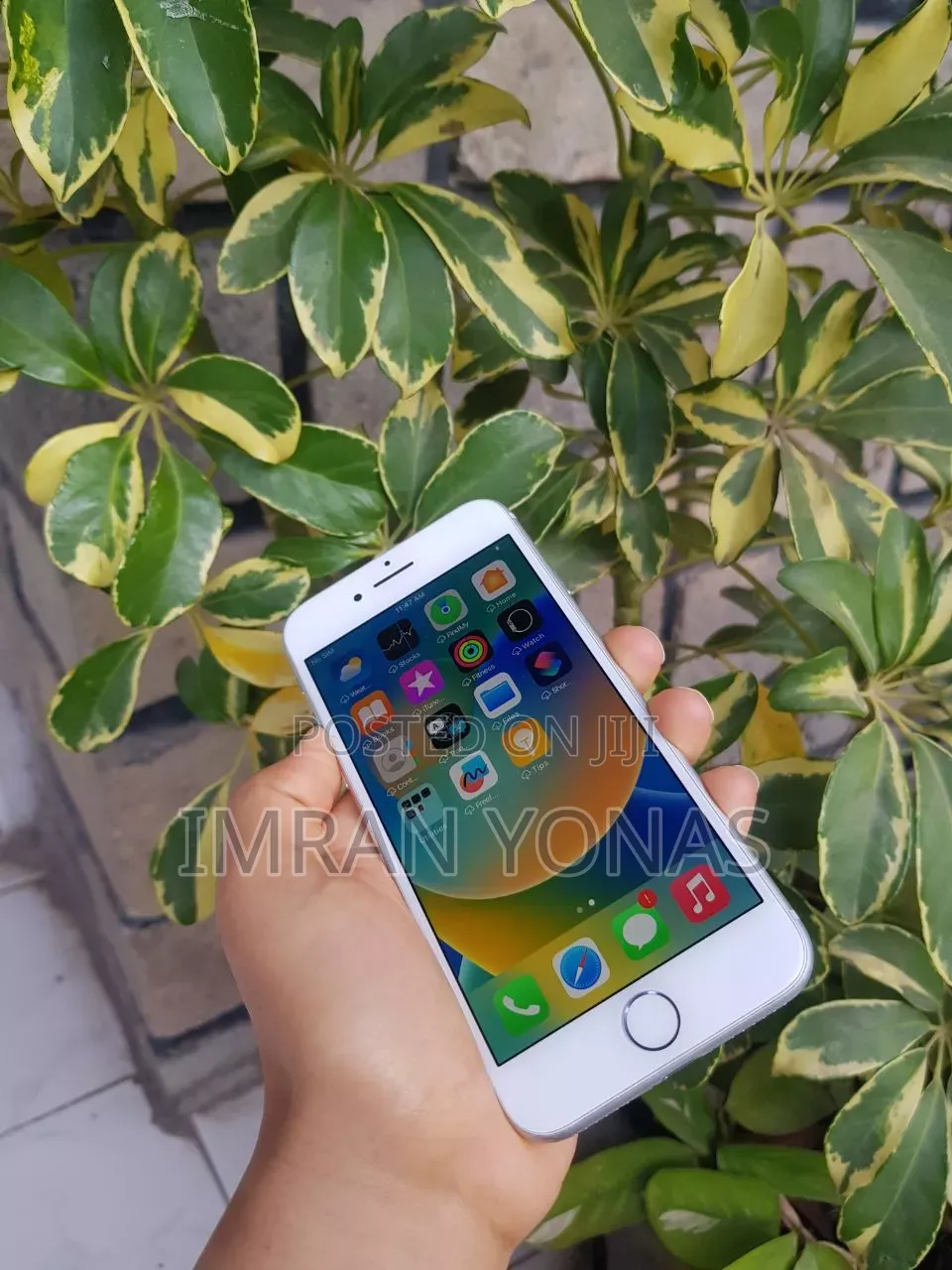 Apple iPhone 8 64 GB White