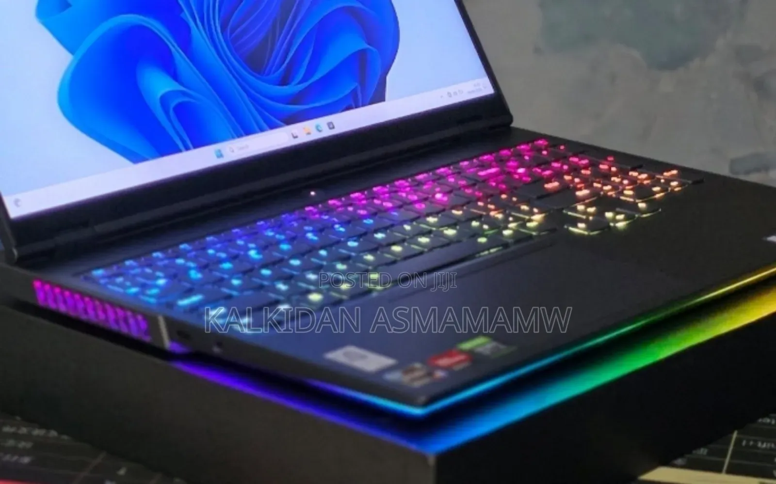 New Laptop Lenovo Legion 5 32GB AMD Ryzen 9 SSD 1T