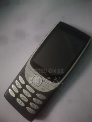 New Nokia 8210 4G Black