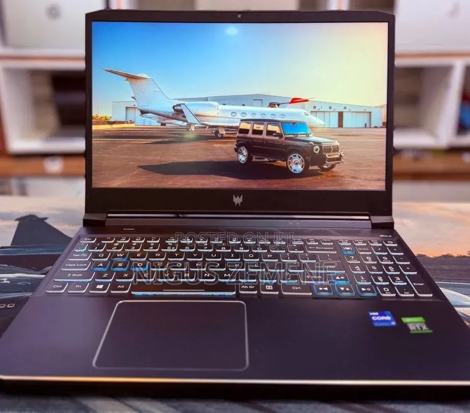 New Laptop Acer Predator Helios 300 16GB Intel Core i7 SSD 512GB