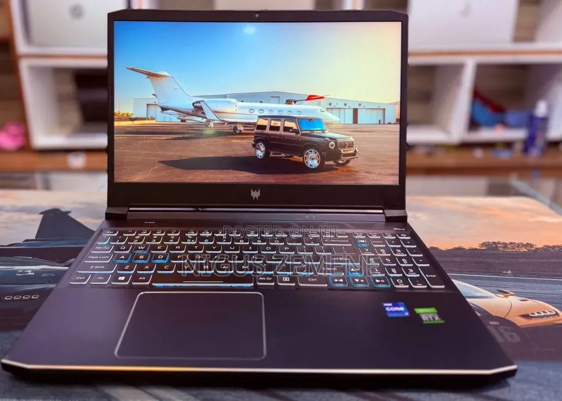 New Laptop Acer Predator Helios 300 16GB Intel Core i7 SSD 512GB