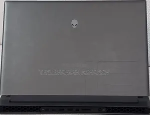New Laptop Alienware M18 R2 32GB Intel Core i9 SSD 2T