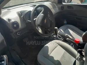 Chevrolet Sonic 2012 Gray