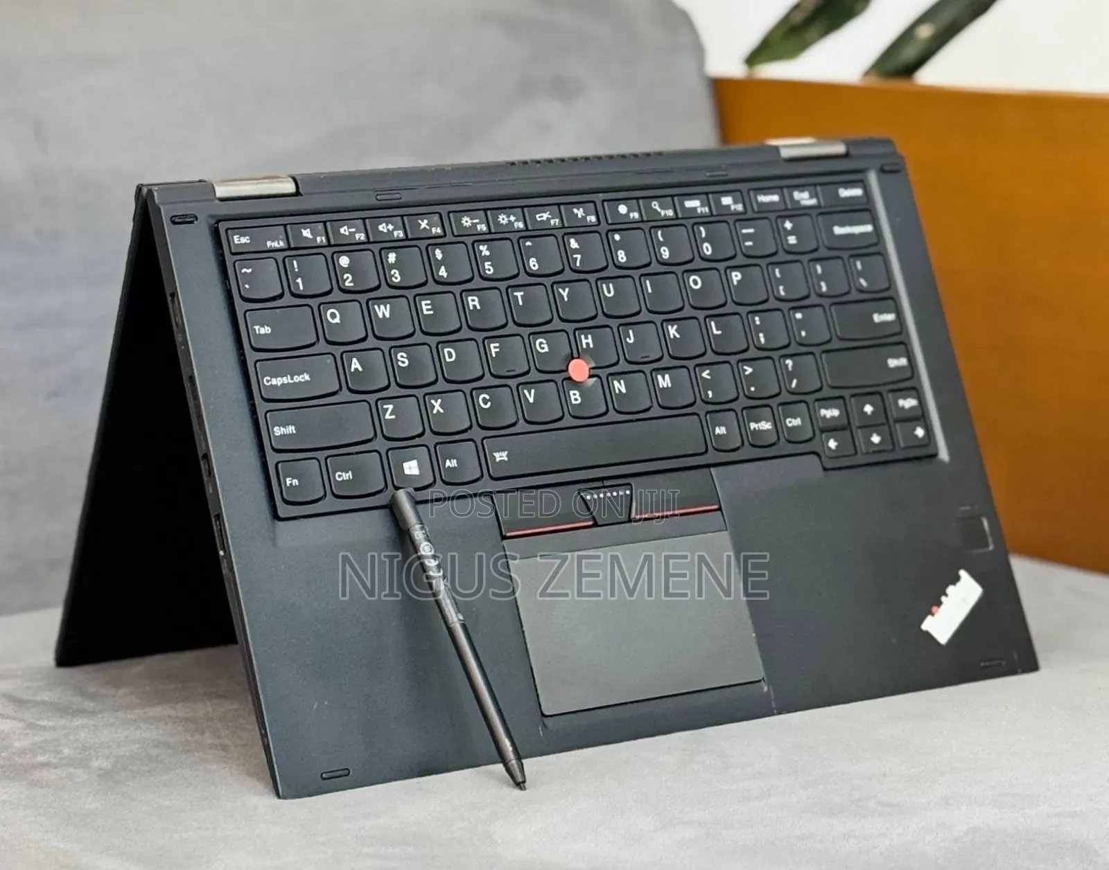New Laptop Lenovo Yoga 260 8GB Intel Core i5 SSD 256GB