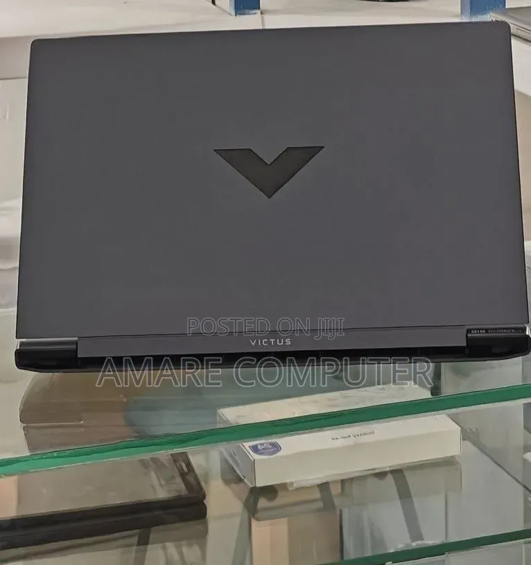 New Laptop HP Victus 16 16GB AMD Ryzen 7 SSD 512GB