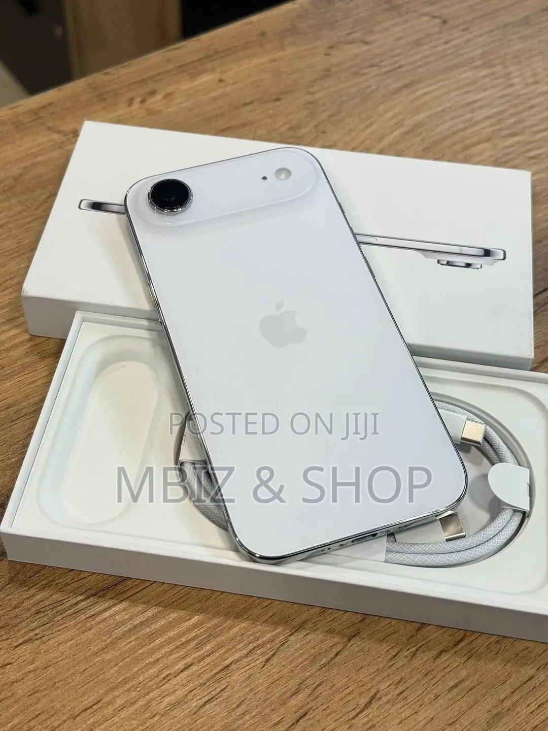New Apple iPhone Air 256 GB