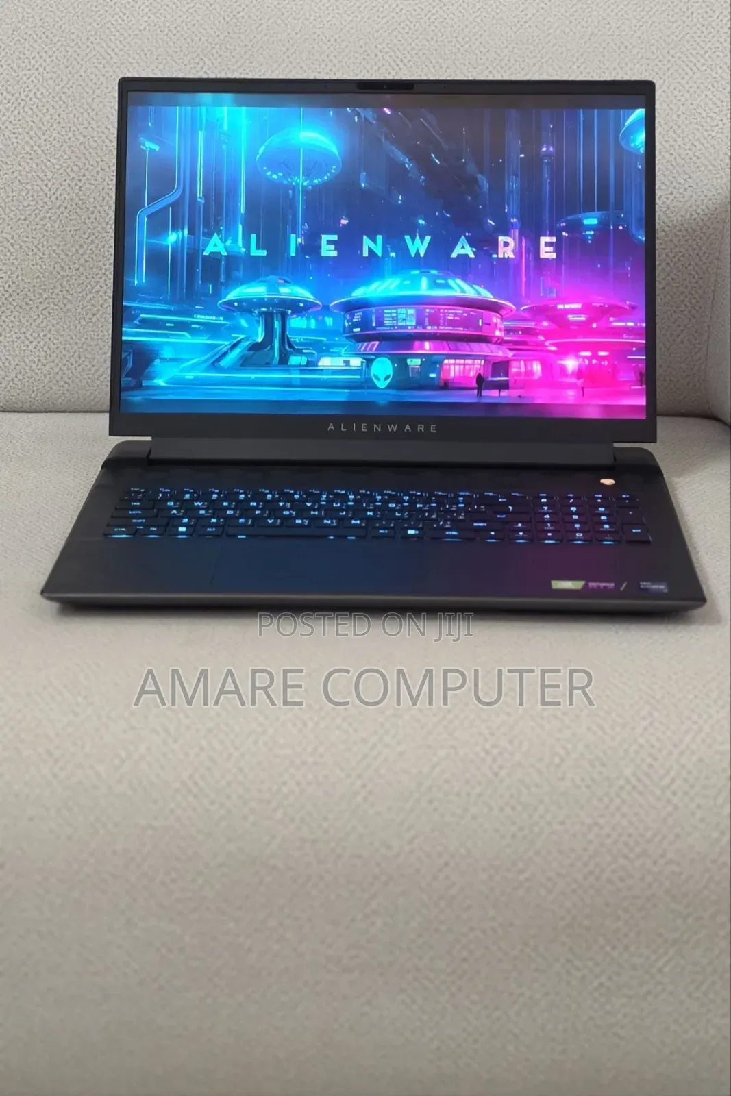 New Laptop Alienware M18 R2 32GB Intel Core i9 SSD 2T