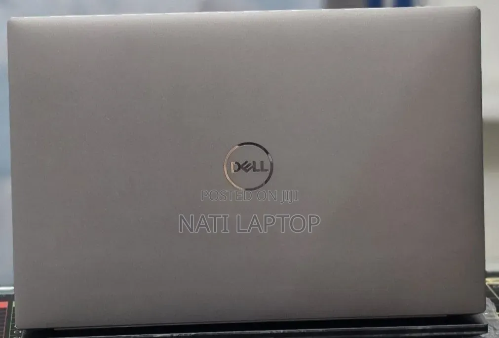 New Laptop Dell Inspiron 15 5570 16GB Intel Core i7 SSD 512GB