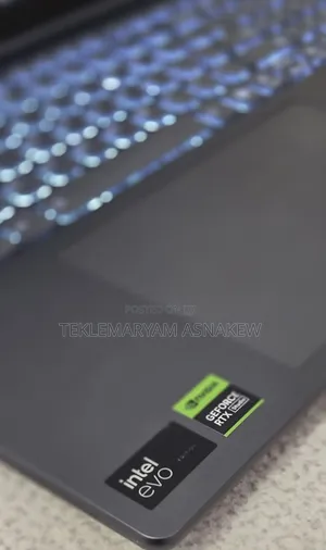 New Laptop Lenovo Yoga Pro 9i Aura Edition 32GB Intel SSD 1T