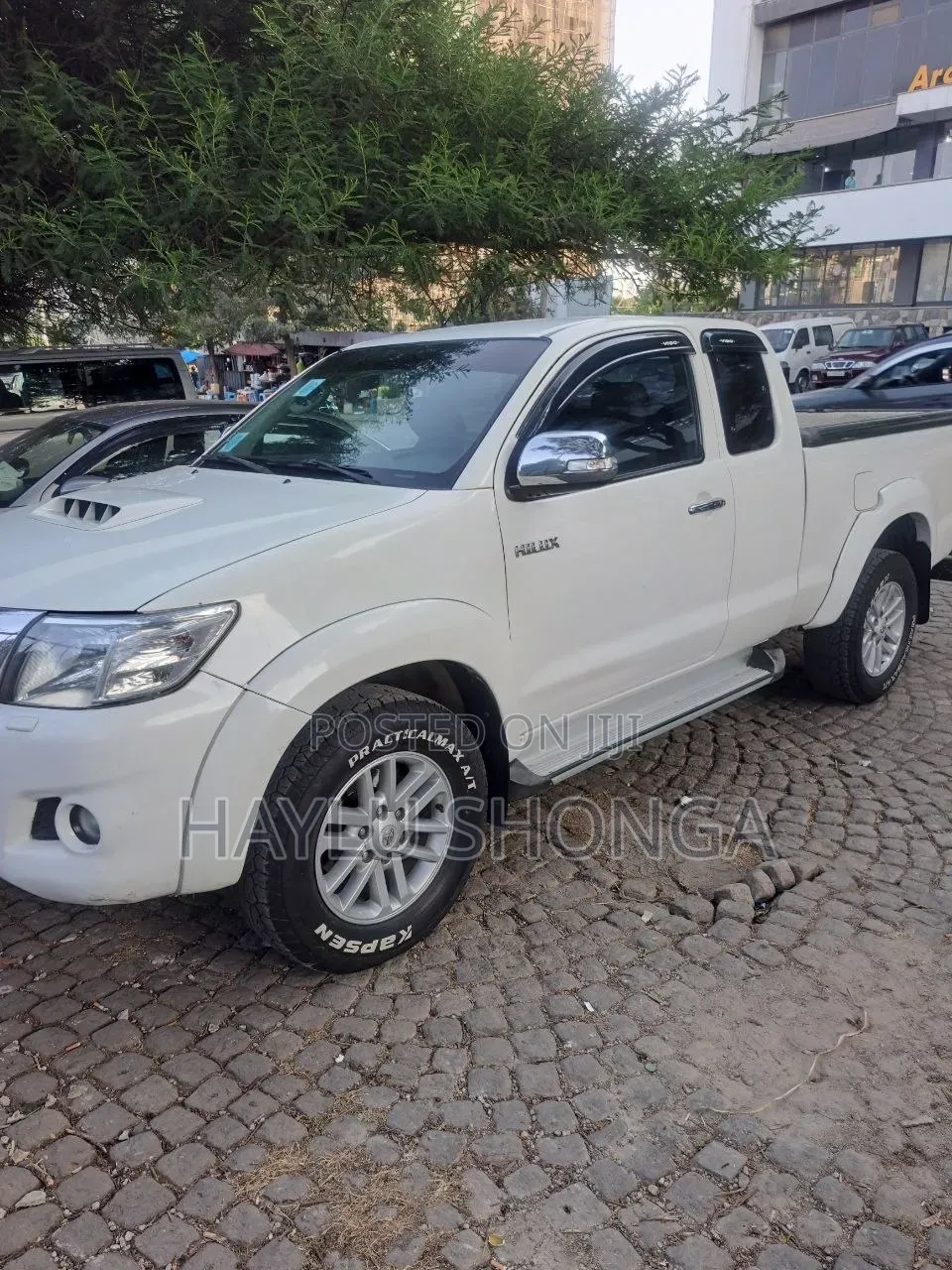 Toyota Hilux 2015 White