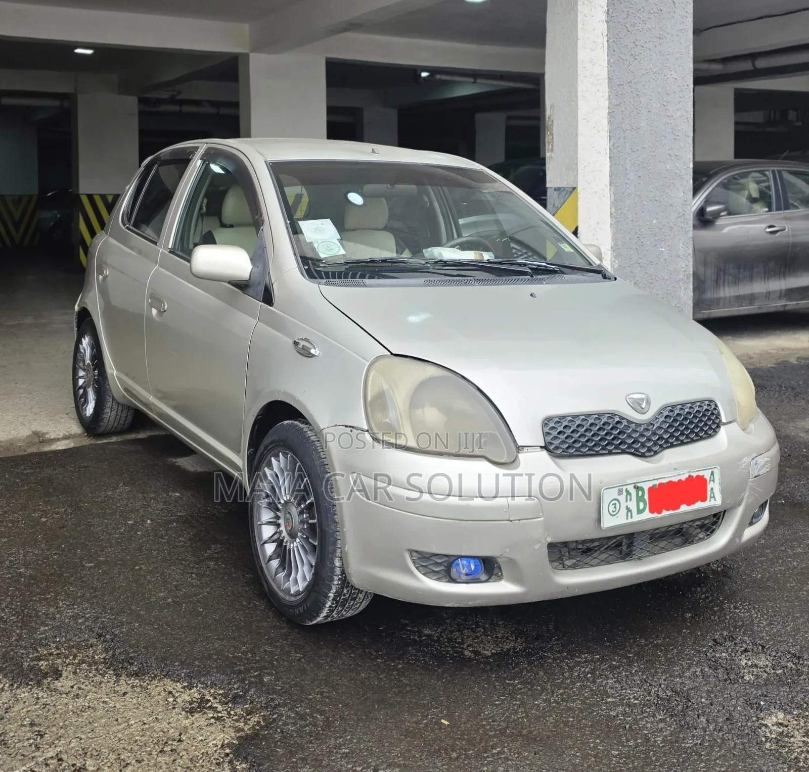 Toyota Vitz 2002 Gold