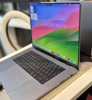 New Laptop Apple MacBook Pro 2021 M1 32GB Apple M1 Pro SSD 512GB