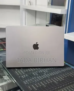 New Laptop Apple MacBook Pro 2021 M1 32GB Apple M1 SSD 512GB