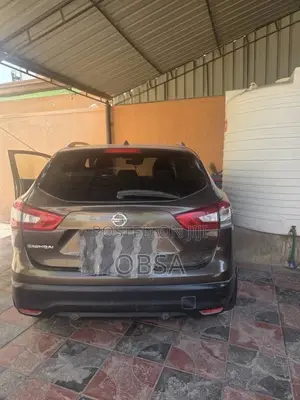 Nissan Qashqai 2018 Brown
