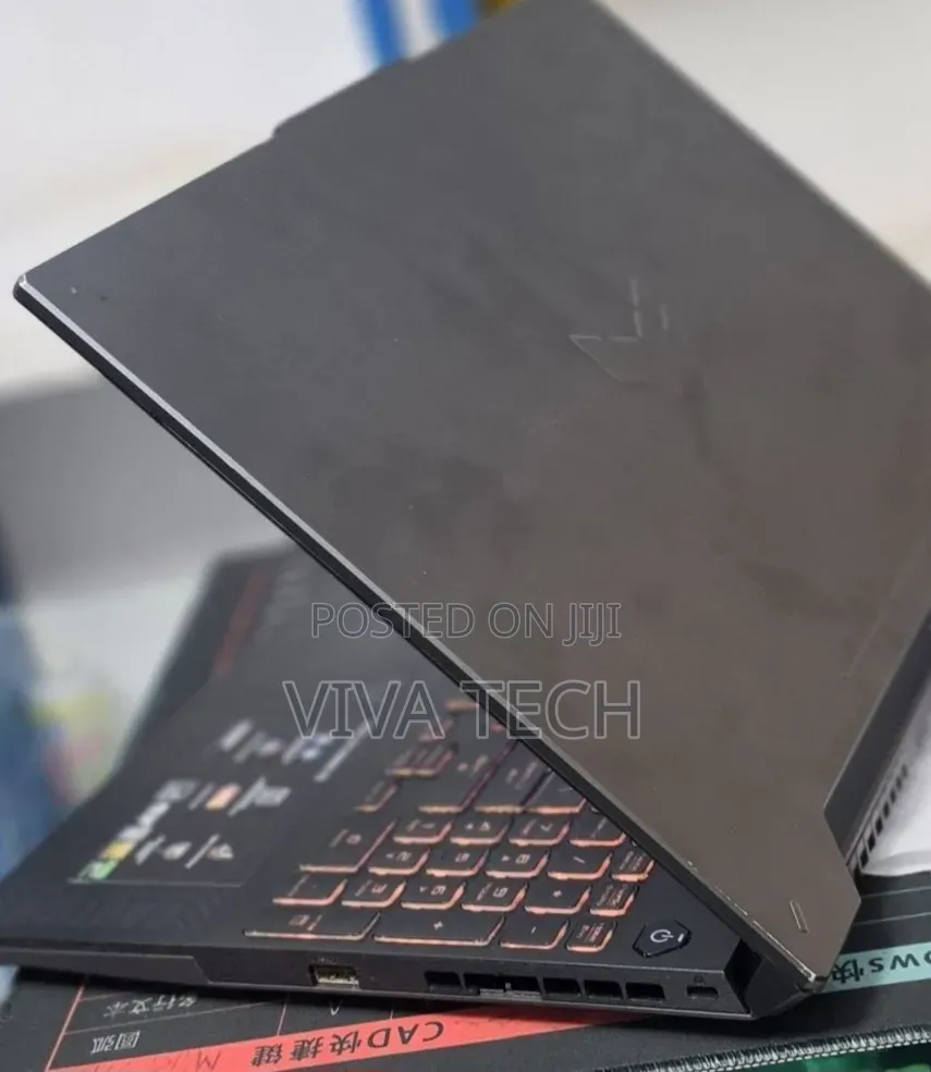 New Laptop Asus TUF Dash F15 16GB Intel Core i7 SSD 1T