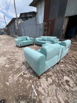 ጥራት ያለው አዲስ የሶፋ ስብስብ (Sofa Set)