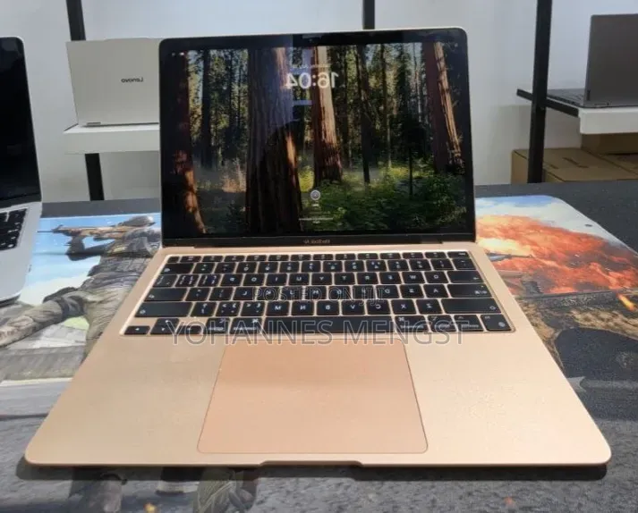 New Laptop Apple MacBook Air 2020 M1 8GB Apple M1 SSD 256GB