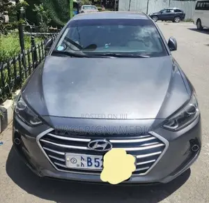 Hyundai Avante 2017 Silver