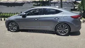 Hyundai Avante 2017 Silver