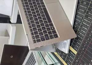 New Laptop HP EliteBook 830 G8 16GB Intel Core i5 SSD 512GB