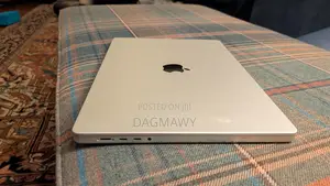 Laptop Apple MacBook Pro 2021 M1 Max 64GB Apple M1 Max SSD 6T