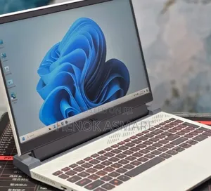 New Laptop Dell G15 5510 16GB Intel Core Ultra 7 SSD 512GB