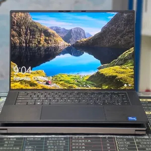 New Laptop Dell Precision 5570 16GB Intel Core i7 SSD 512GB