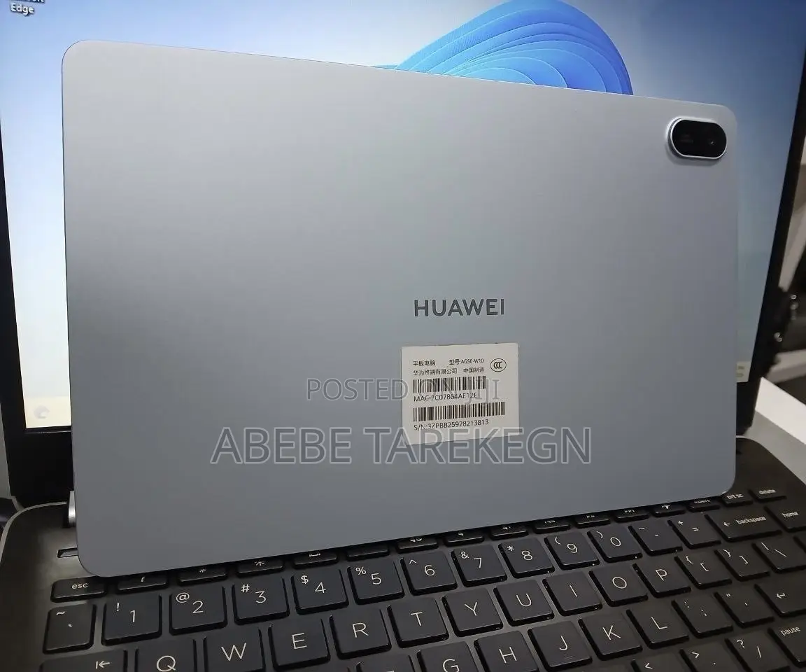 New Server Huawei 8GB Qualcomm Snapdragon X Plus SSD 128GB
